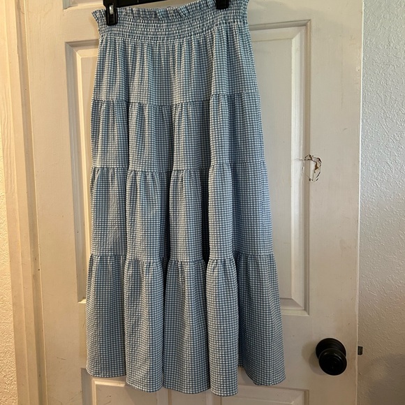 Zara Light Blue Gingham Tiered Maxi Skirt - Picture 3 of 3